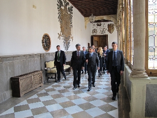 El presidente del Tribunal Supremo y del CGPJ, Carlos Lesmes, a su llegada al TSJ Andalucía